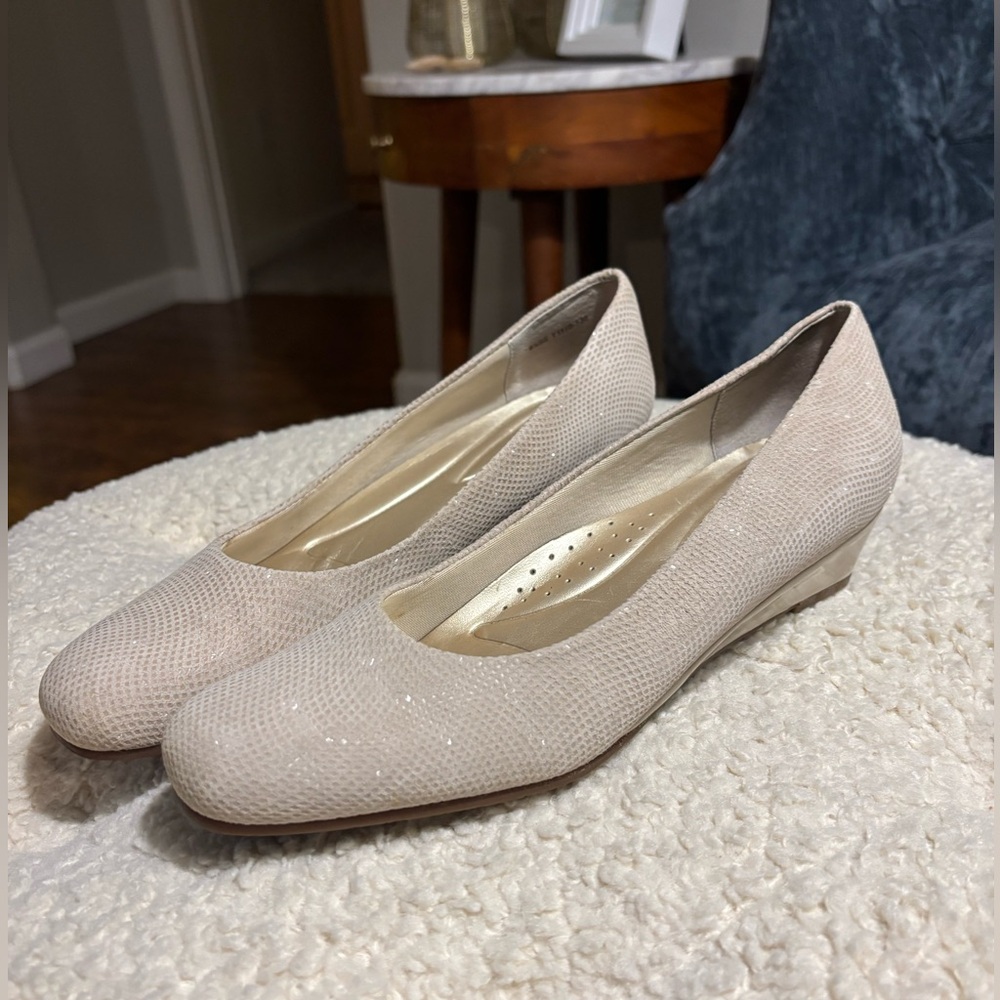 Trotters Champagne Glitter Low Wedge Flats